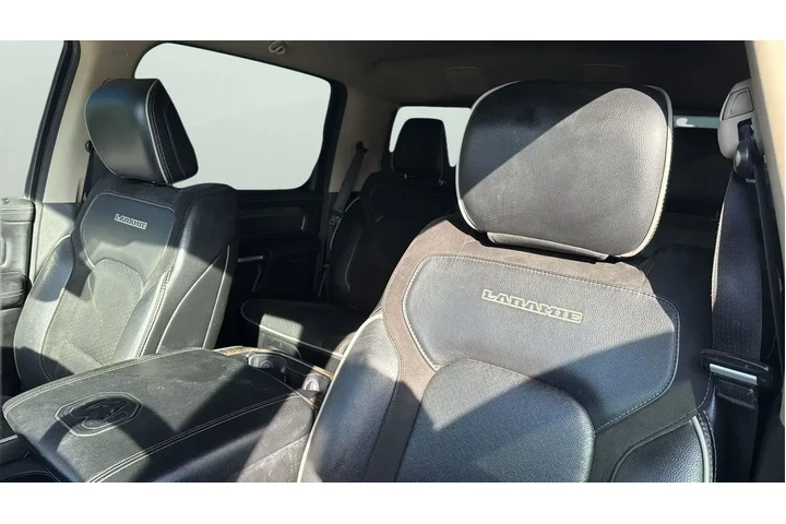 $31881 : Ram 1500 2020 4x4 Laramie 4d image 10