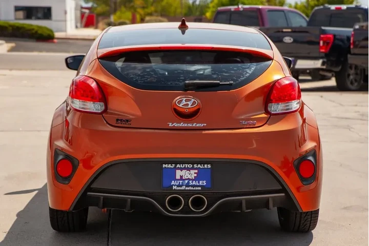 2016 Veloster Turbo image 6
