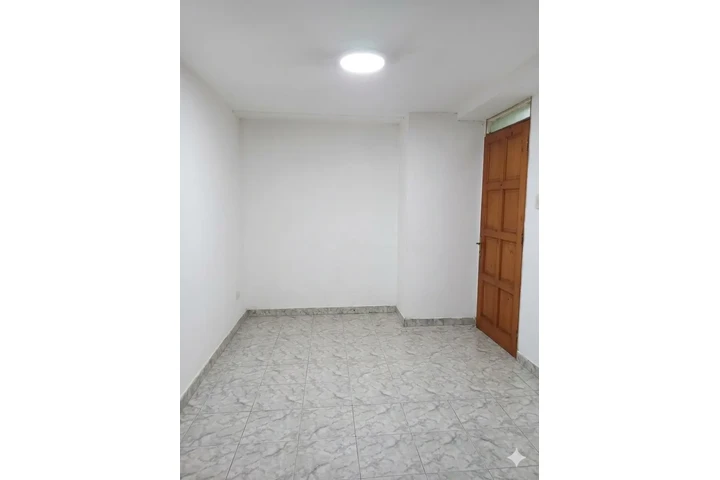 $43000 : venta apto Centro de Caracas image 5