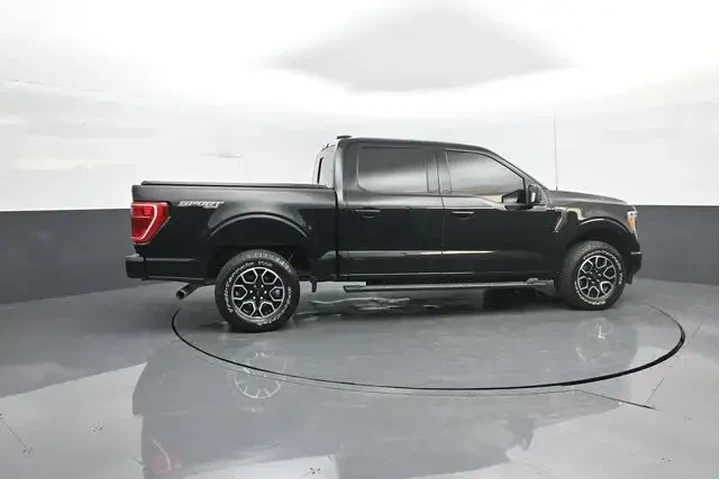 $34454 : Ford F-150 2021 4x4 XLT 4dr image 8