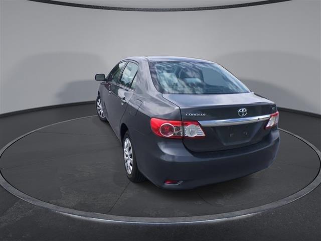 $10300 : PRE-OWNED 2013 TOYOTA COROLLA image 7