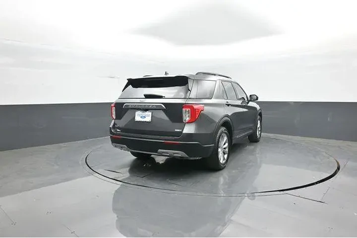 $22439 : Ford Explorer 2020 AWD XLT 4 image 7