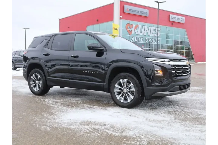 $27990 : Chevrolet Equinox 2025 4x4 L image 2