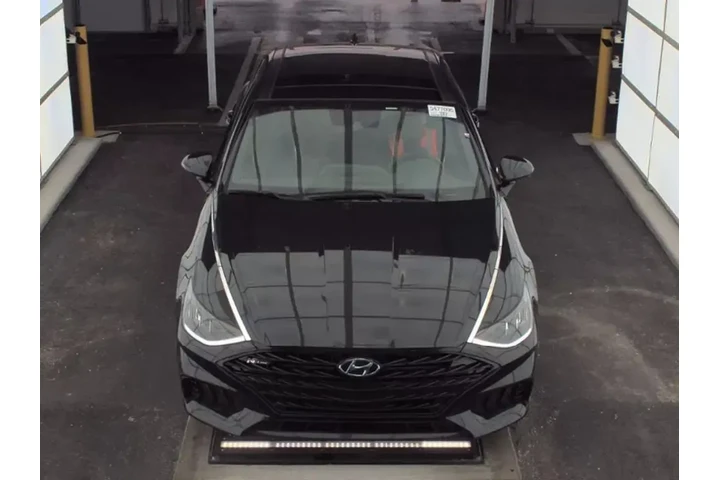 $21790 : Hyundai SONATA 2022 N Line N image 2