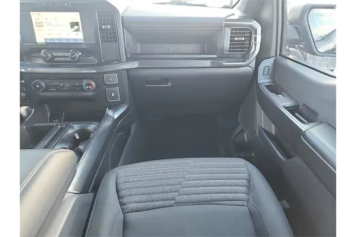 $34540 : Ford F-150 2022 4x4 XL 4dr S image 10