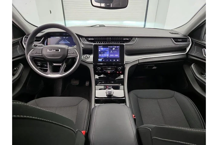 $27998 : Jeep Grand Cherokee 2023 4x2 image 9