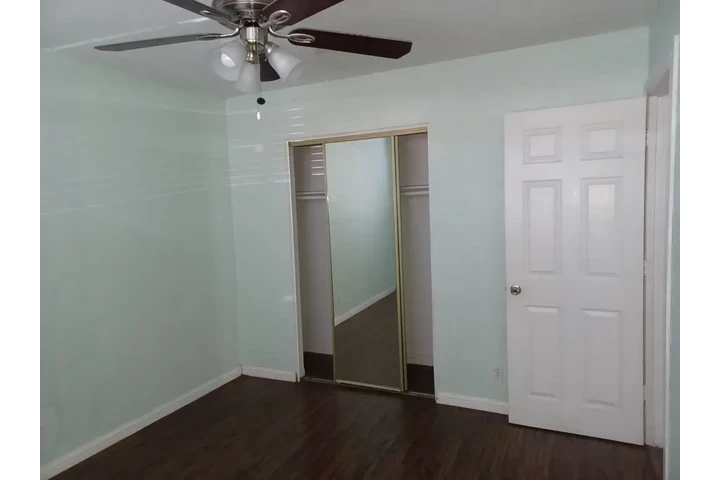 $600 : Rento cuarto image 2