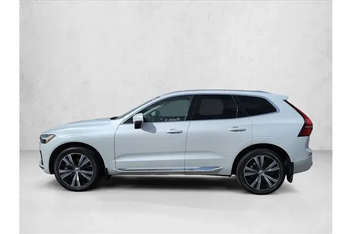 $31684 : Volvo XC60 2022 AWD B6 Inscr image 9