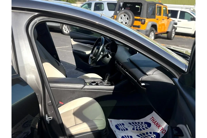 $15995 : 2019 MAZDA3 image 7