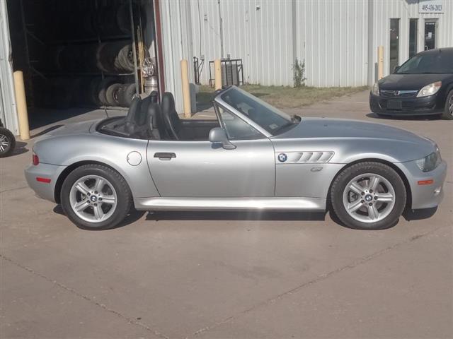 $10998 : 2002 Z3 image 4