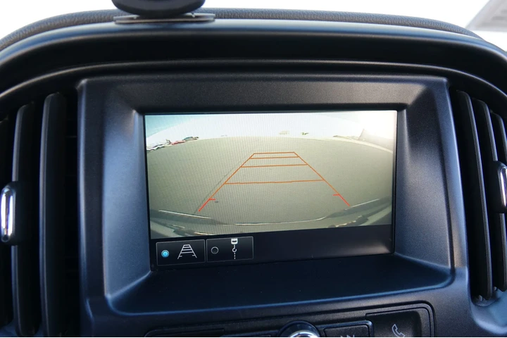 $12990 : 2018 Colorado WT image 10