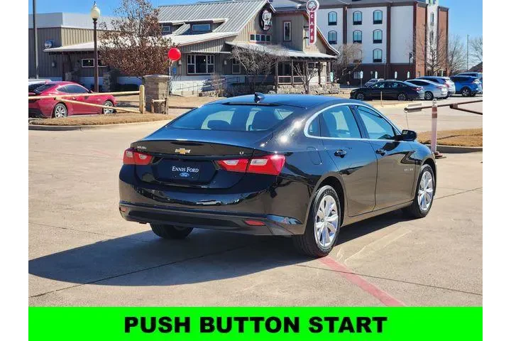 $20500 : Chevrolet Malibu 2025 LT 4dr image 6