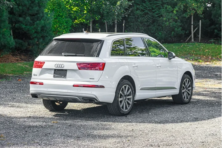 $17995 : Audi Q7 2019 AWD quattro SE image 8