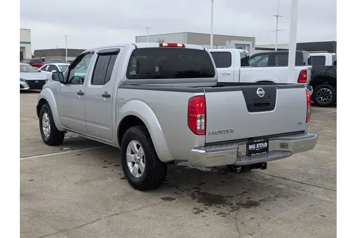 $10897 : Nissan Frontier 2010 4x2 SE image 5