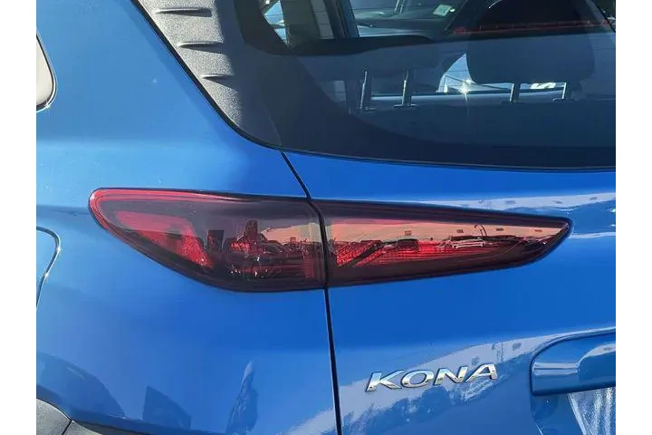 $15972 : Hyundai KONA 2021 AWD SE 4dr image 9