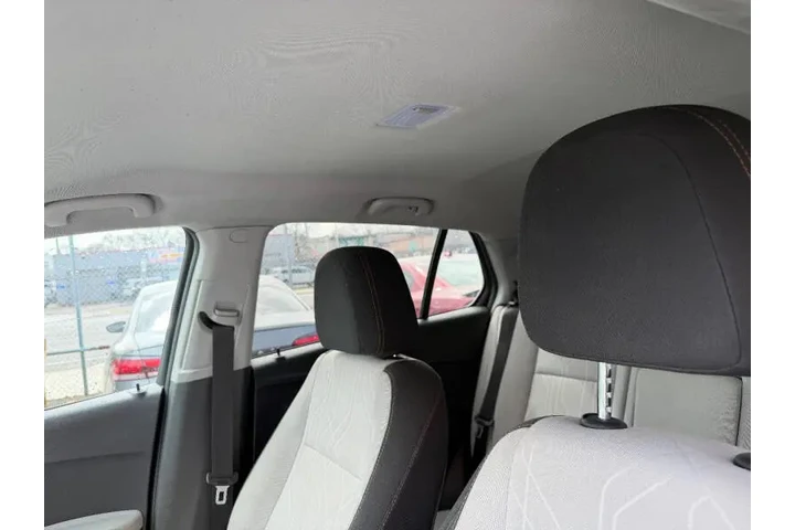 $11995 : 2019 Trax LT image 10