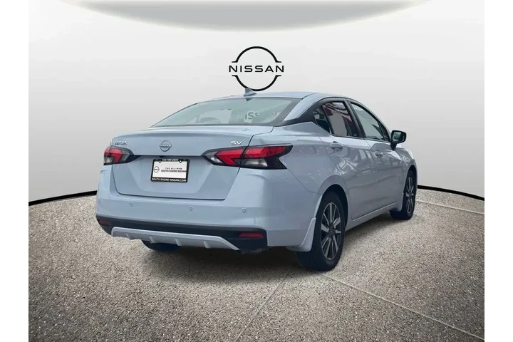 $14995 : Nissan Versa 2024 SV 4dr Sed image 5