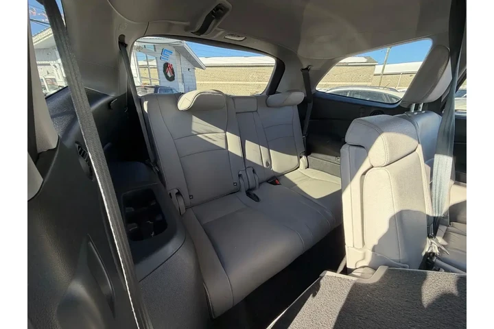 $10998 : Honda Pilot 2017 AWD EX-L 4d image 10