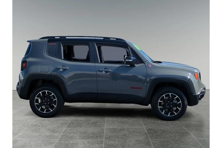 Jeep Renegade 2023 4x4 Trail image 6