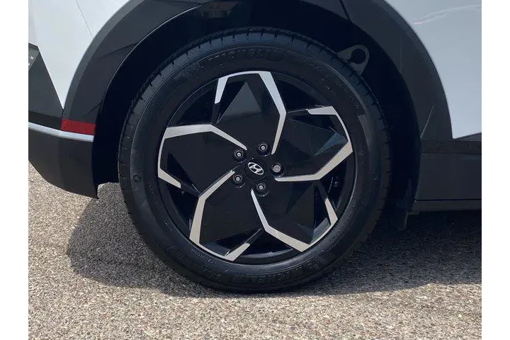 $26411 : Hyundai IONIQ 5 2024 SE Stan image 9