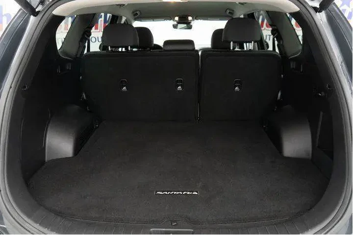 $26576 : Hyundai SANTA FE 2023 SEL 4d image 9