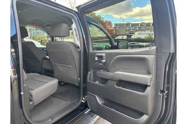 $26499 : 2018 Silverado 1500 LT image 10