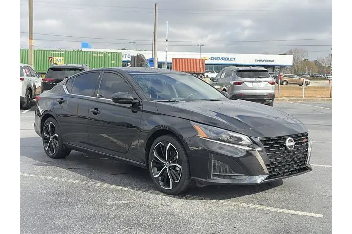 $22186 : Nissan Altima 2025 2.5 SR 4d image 7