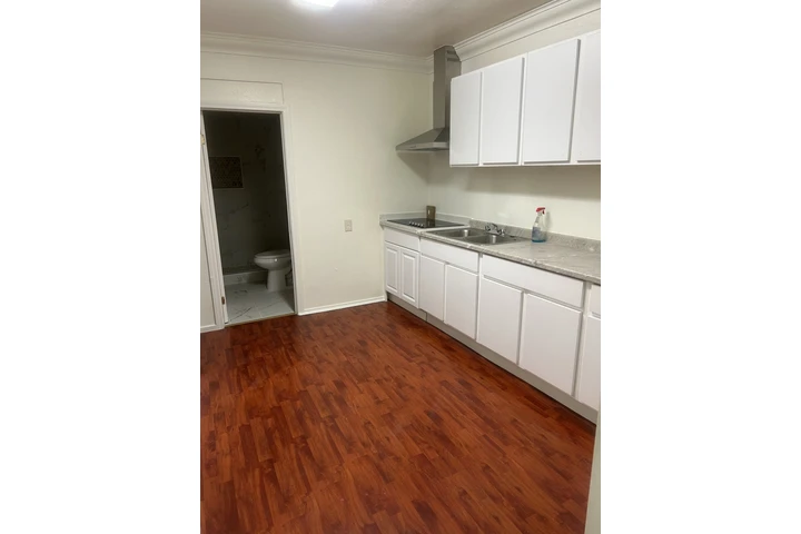 $1650 : APARTAMENTO DE RENTA image 1