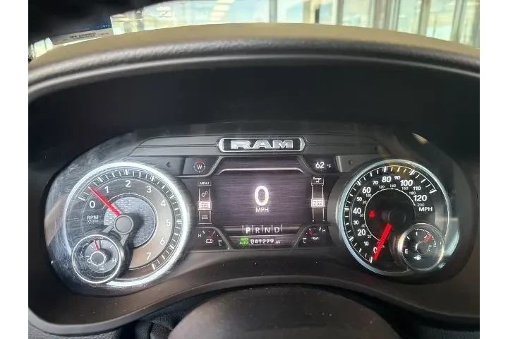 $33011 : Ram 1500 2021 4x4 Big Horn 4 image 6