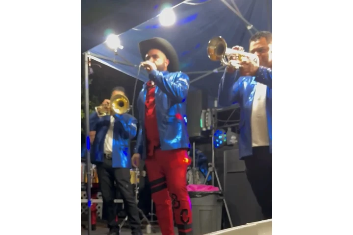 Banda Chacalozos image 2