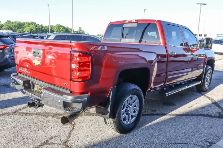 $53587 : 2019 Silverado 2500HD 4WD Cre image 4