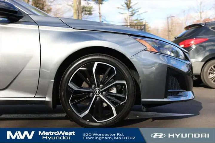 $22798 : Nissan Altima 2023 AWD 2.5 S image 9