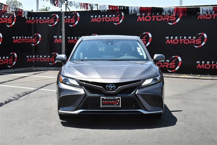 $27968 : Camry XSE image 2