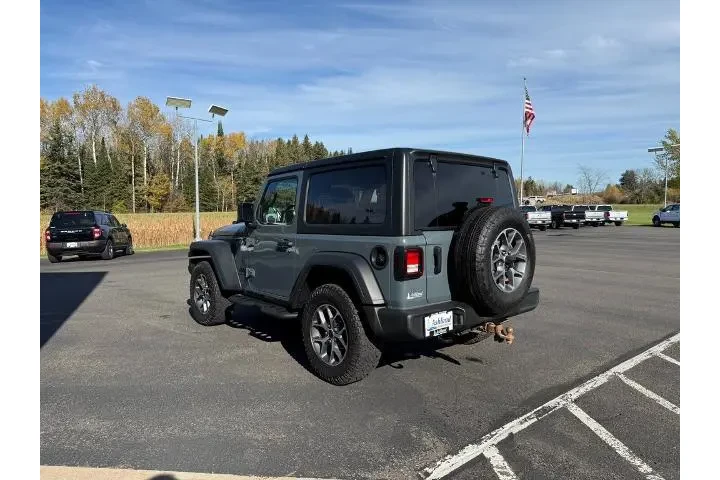 $33779 : Jeep Wrangler 2024 4x4 Sport image 6