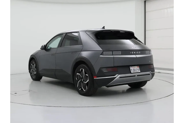 $27998 : Hyundai IONIQ 5 2023 AWD SEL image 2