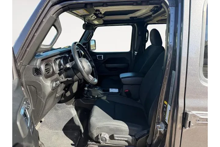 $24900 : Jeep Wrangler Unlimited 2020 image 9