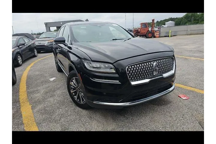 $29765 : Lincoln Nautilus 2023 Reserv image 2