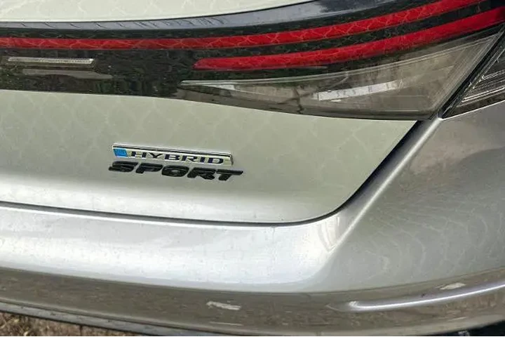 $34995 : Honda Accord Hybrid 2024 Spo image 5