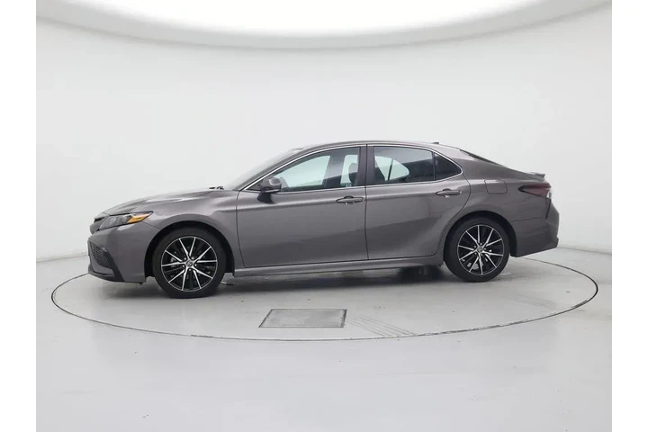 $27998 : Toyota Camry 2023 SE 4dr Sed image 3