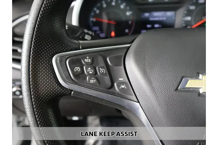 $13993 : Chevrolet Malibu 2023 LT 4dr image 3