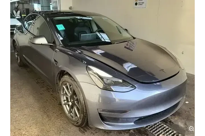 $23750 : Tesla Model 3 2022 AWD Long image 1