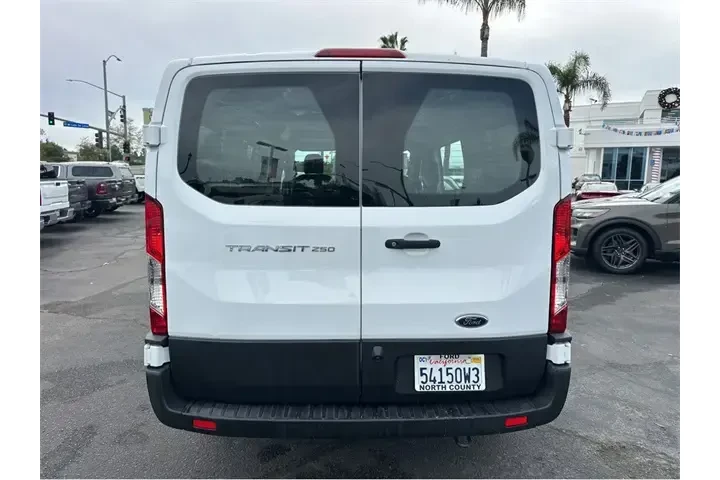 $29994 : Ford Transit 2021 250 3dr SW image 5