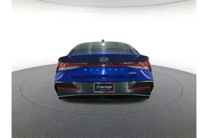 $19000 : Hyundai ELANTRA 2024 Limited image 6