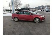 $9500 : Ford Focus 2017 Titanium 4dr thumbnail