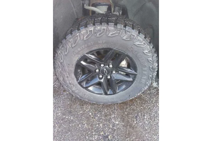 $27999 : Chevrolet Silverado 1500 202 image 9