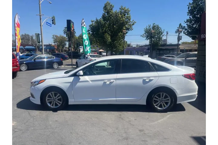 $10995 : 2017 Sonata SE image 9