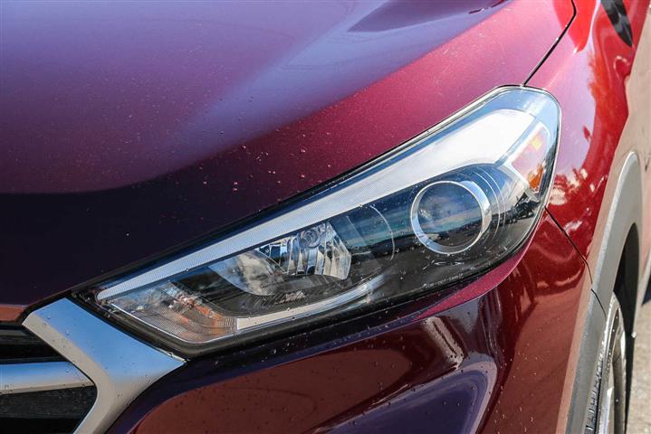 $17990 : Pre-Owned 2017 Hyundai Tucson image 7
