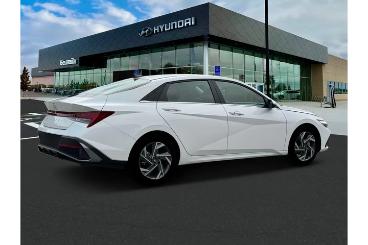 $24940 : Hyundai ELANTRA 2025 SEL Con image 8