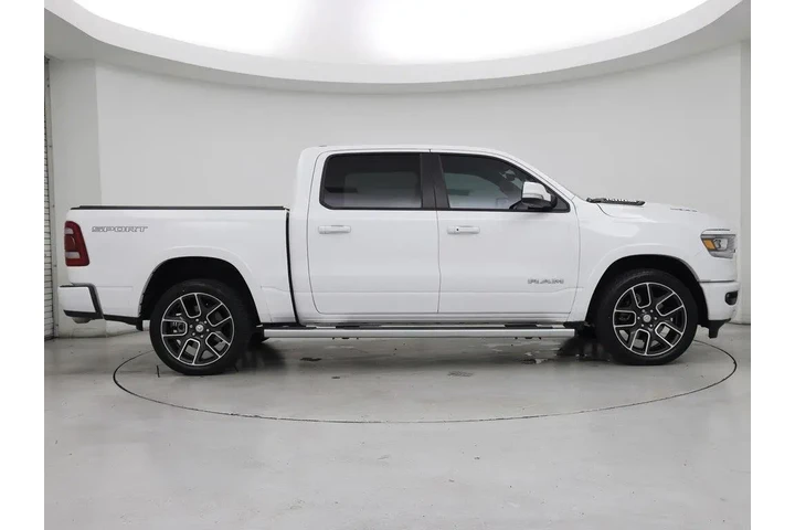 $37998 : Ram 1500 2021 4x2 Laramie 4d image 7