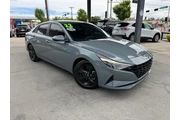2022 Elantra thumbnail